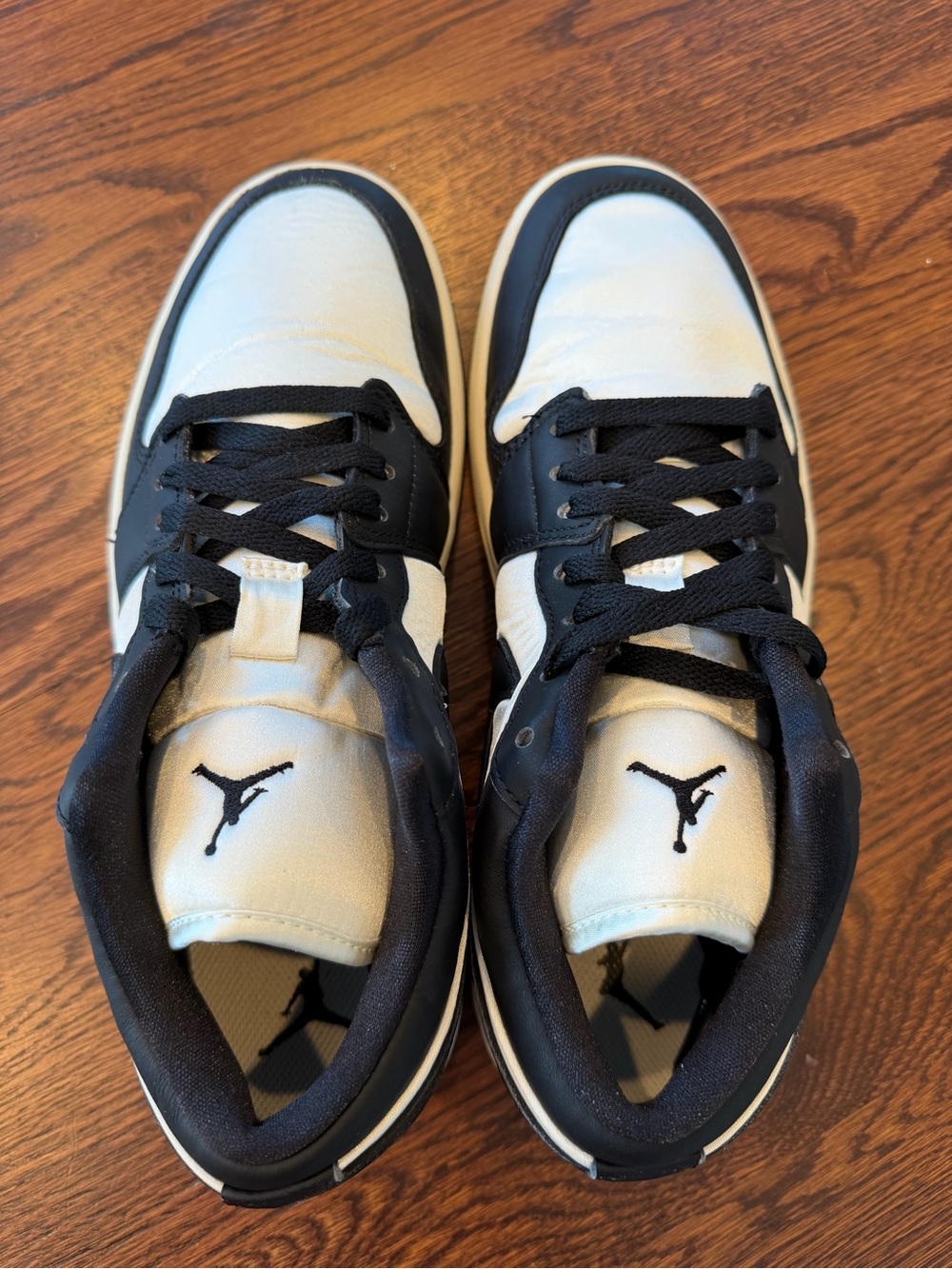Women’s Air Jordan 1 Low SE 'Vintage Panda' Sneaker